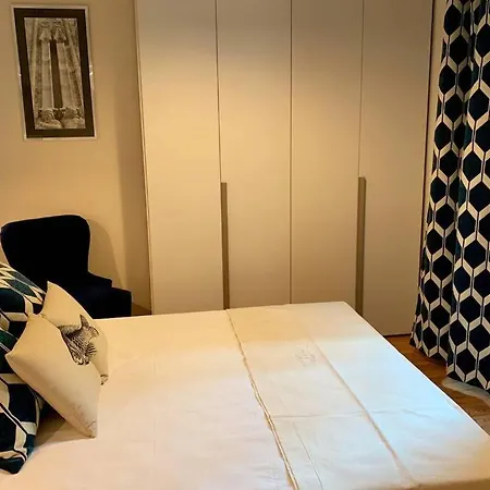 Leonardo's House Apartment *